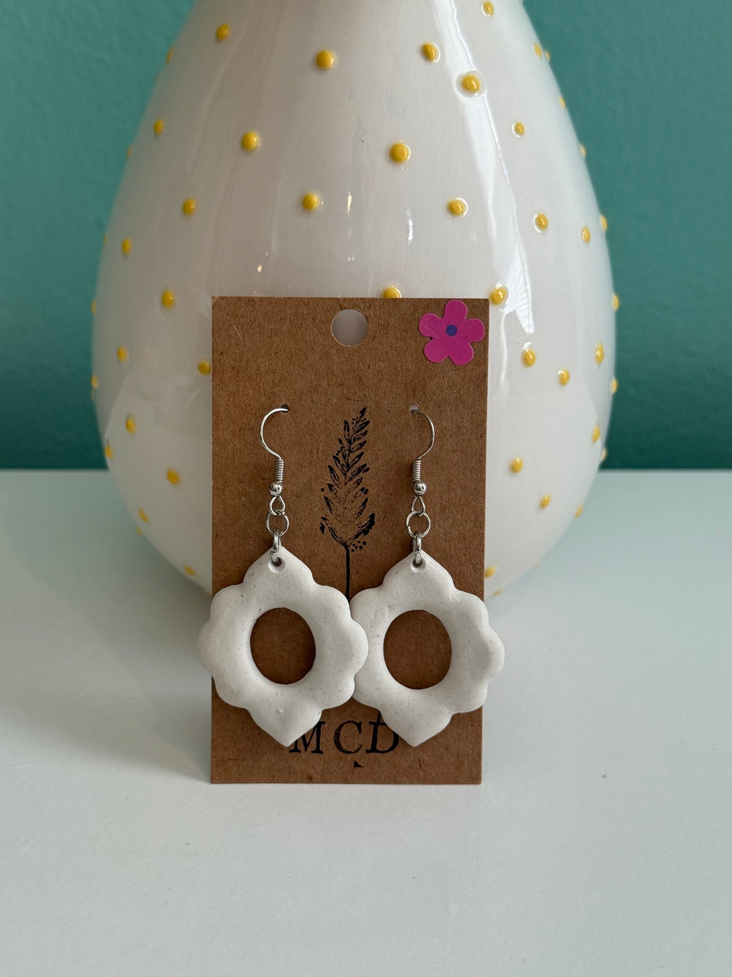 Cream Quatrefoil Earring