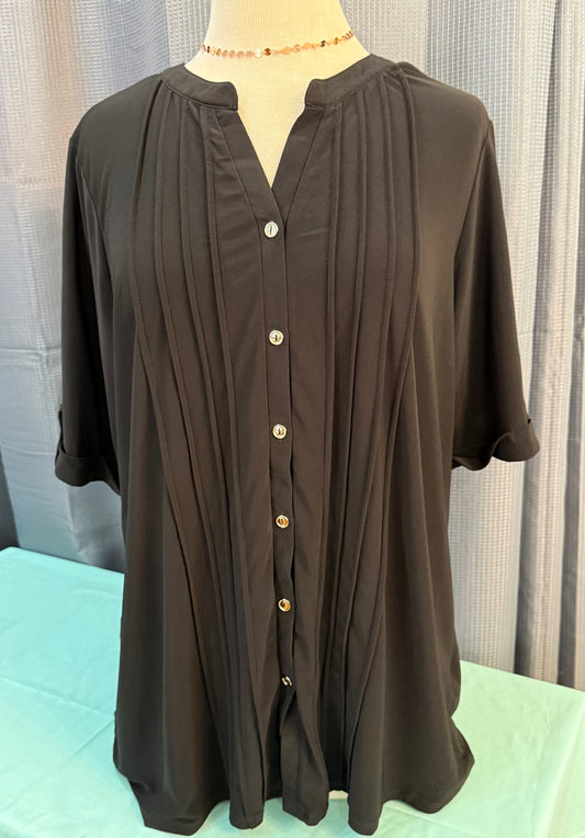 (Plus)BlackPleatBlouse