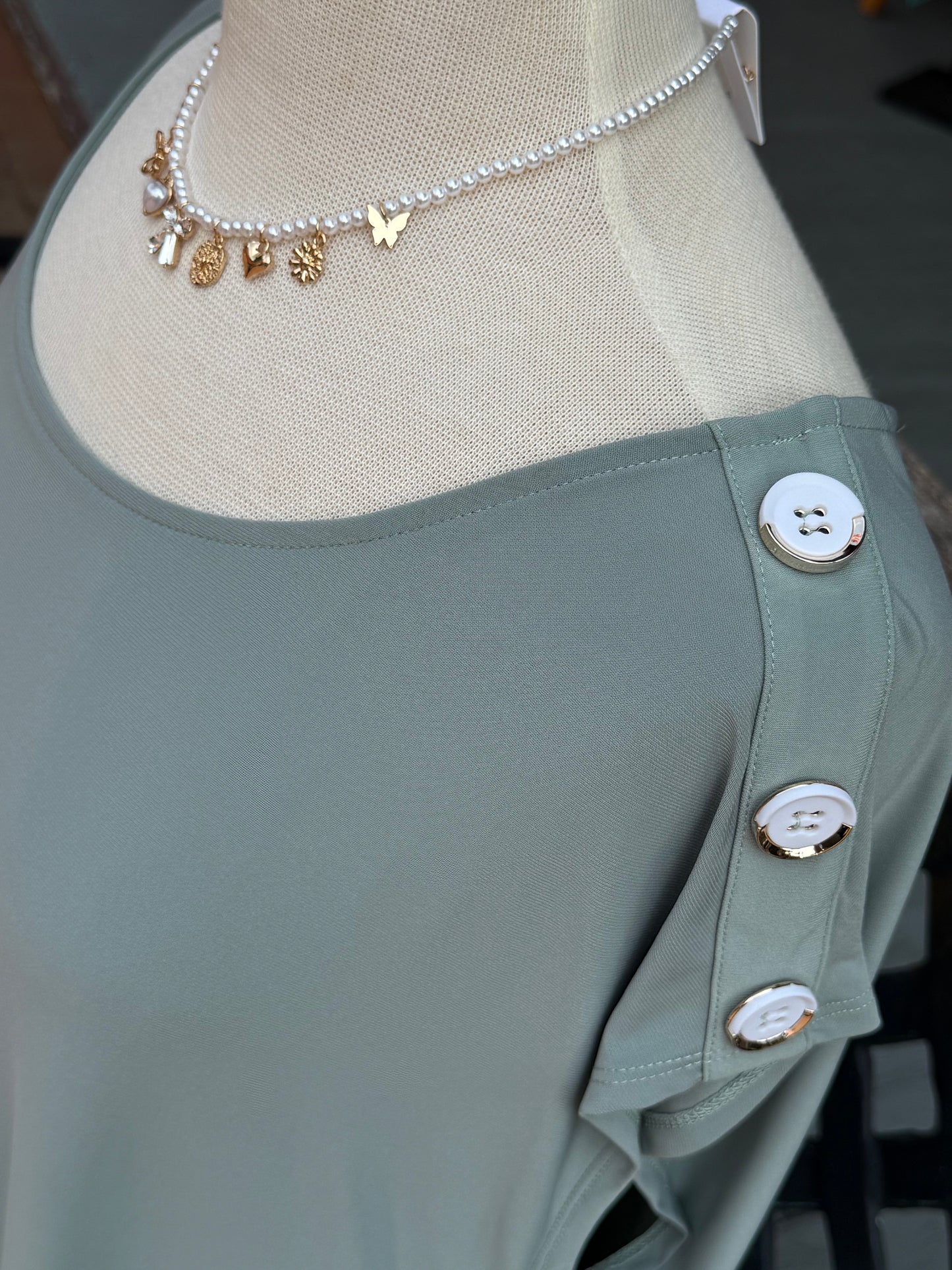 (Plus)Sage ShortSleeve Top