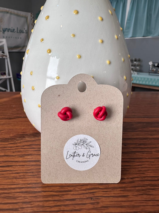 Red Knot Clay Stud