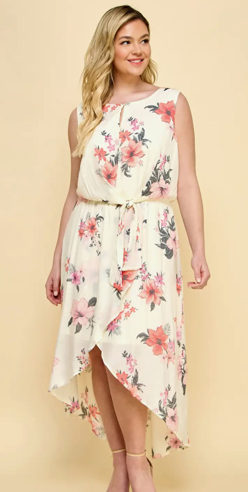 (Plus) Cream Hi-Low Dress