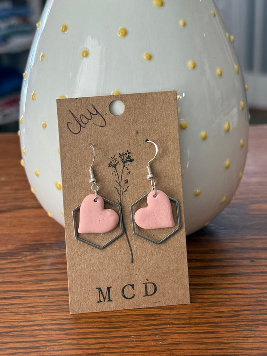 LtPinkHeartClayEarring
